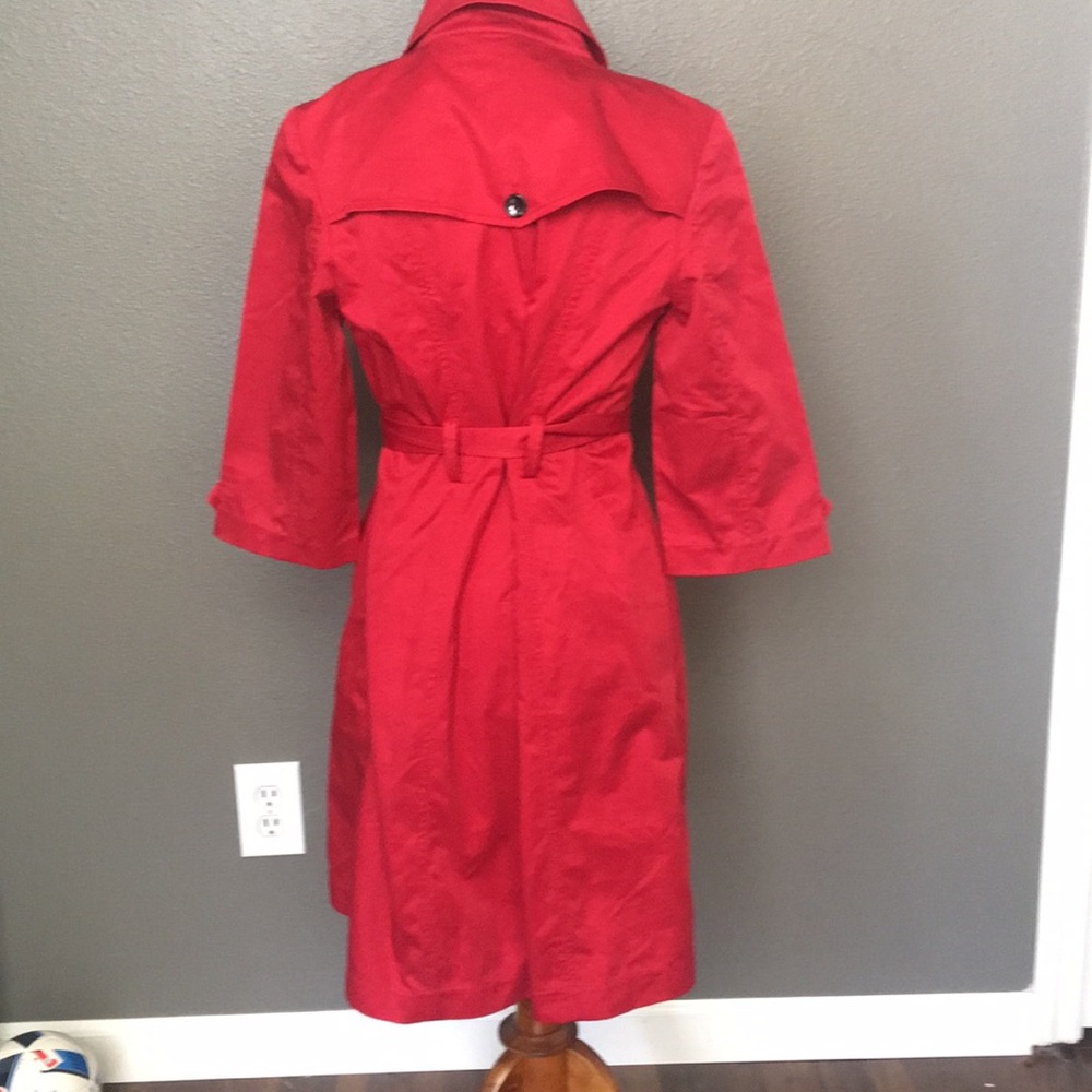 Like new Red Trench coat - Picture 3 of 7